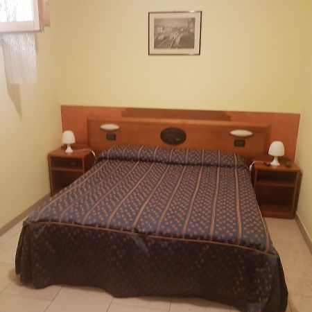 B&B Antica Trattoria Σαν Τζιοβάνι Ροτόντο Εξωτερικό φωτογραφία