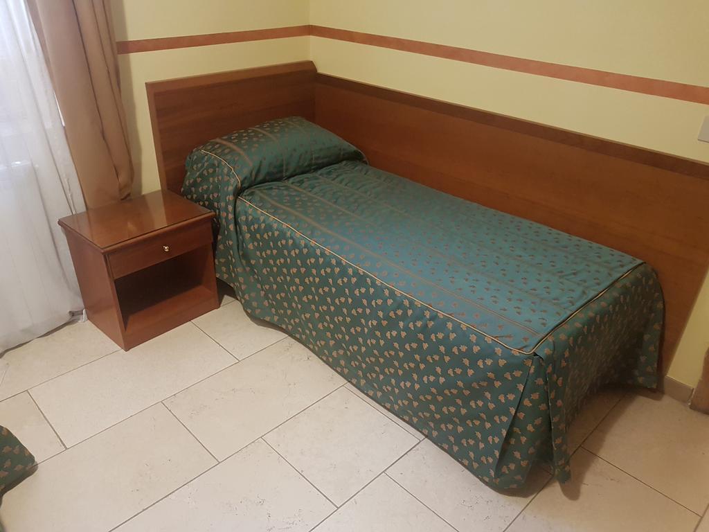 B&B Antica Trattoria Σαν Τζιοβάνι Ροτόντο Εξωτερικό φωτογραφία